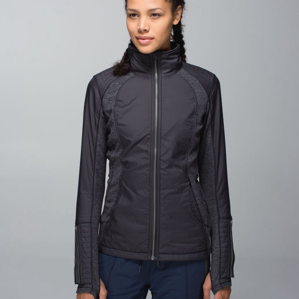 BRAND NEW Lululemon Black "REBEL RUNNER JACKET" Size 12